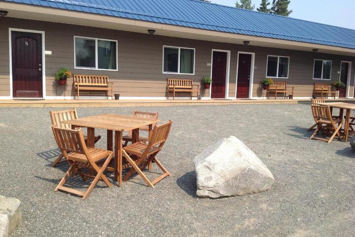 Parkside Inn