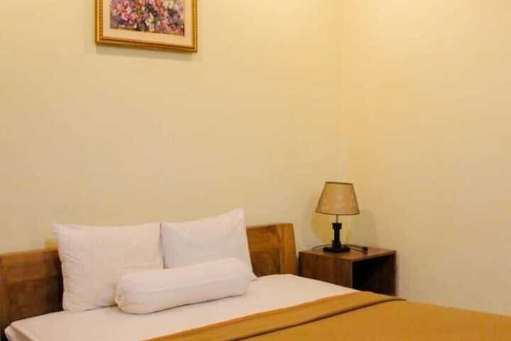 Room 9 of 45