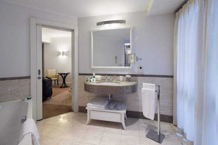 Bath Interior