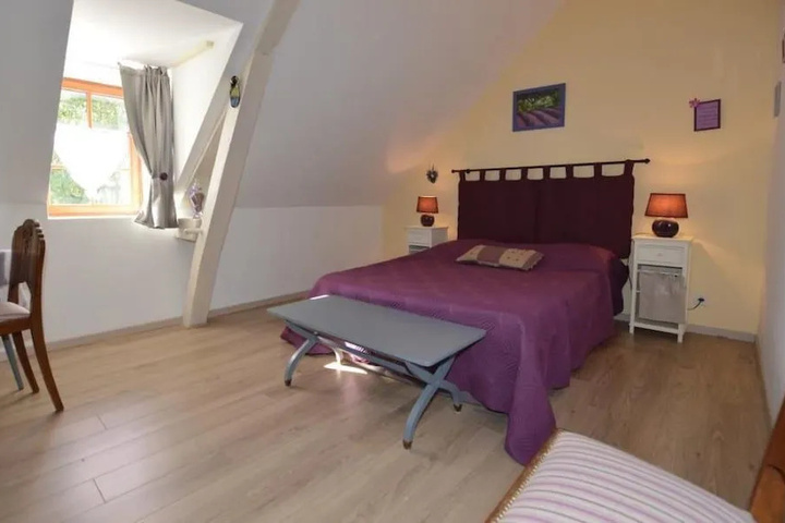 Room 2 of 12