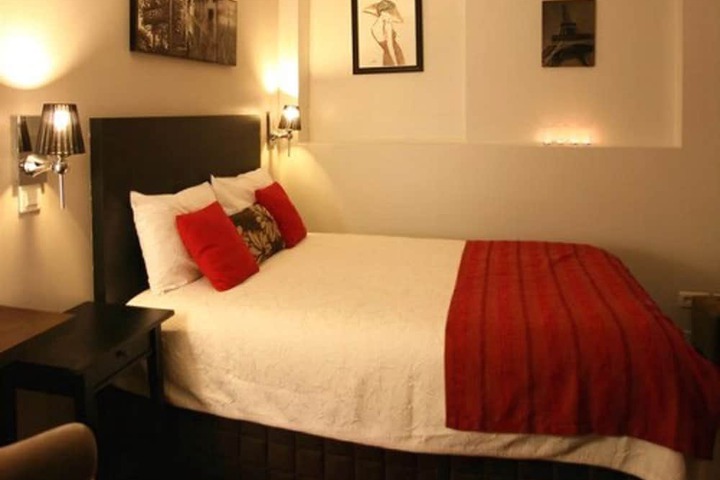 Room 26 of 62