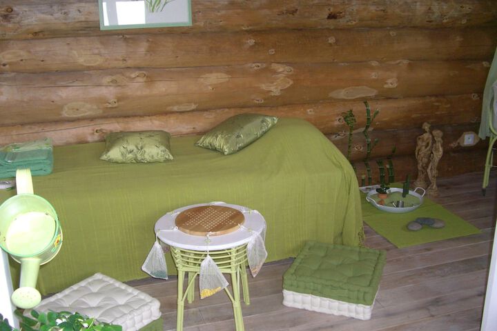 Room 17 of 18