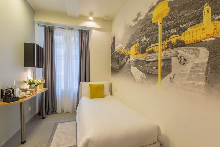 Room 26 of 87