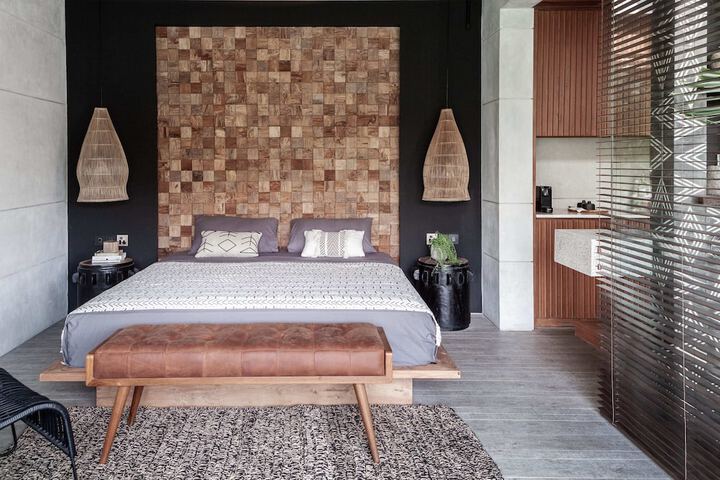 Room 4 of 45