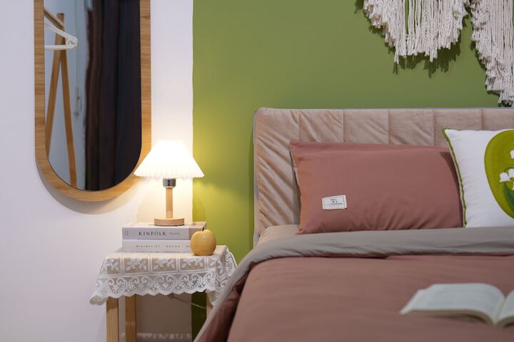 Room 5 of 70
