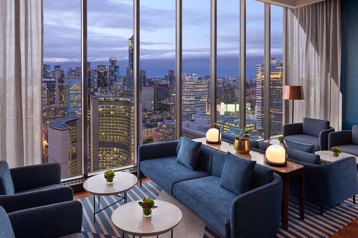 Lounge 101 of 120