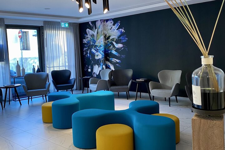 Hotel Interior 4 of 89