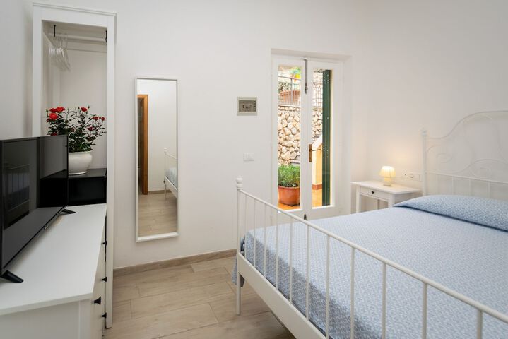 Room 14 of 81