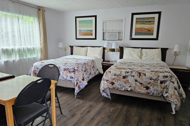 Room 8 of 37