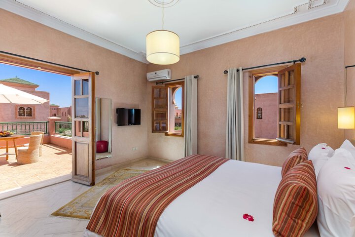Room 3 of 18