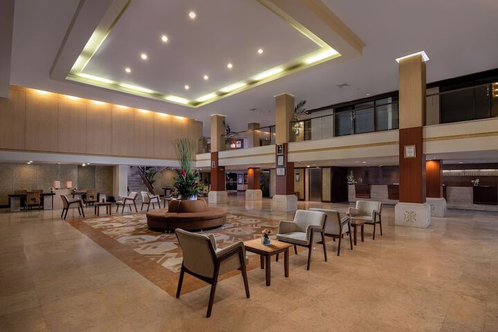 Guest Lobby