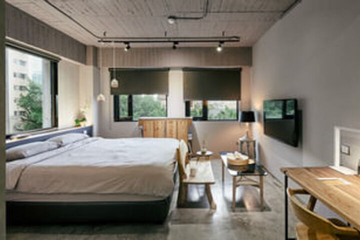 Room 43 of 75