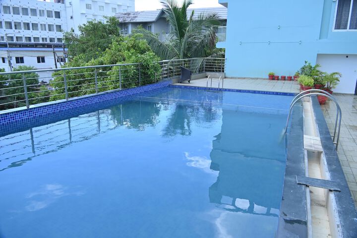 Pool 45 of 89