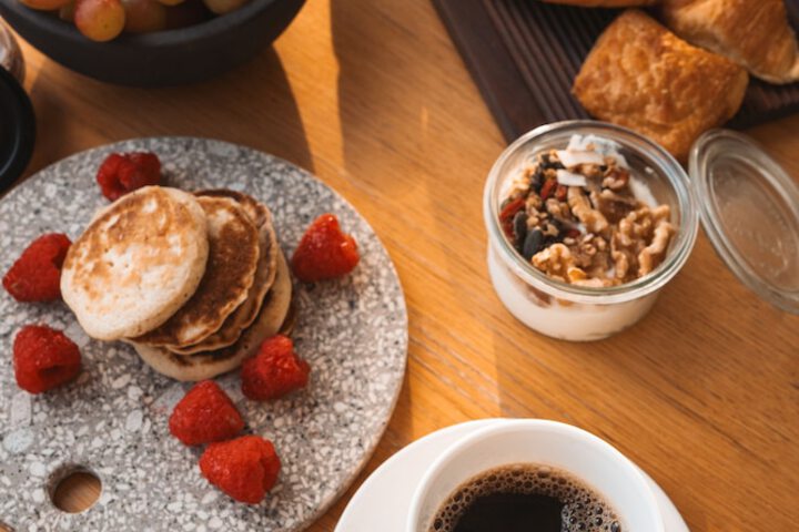 Breakfast/Coffee Service 162 of 200