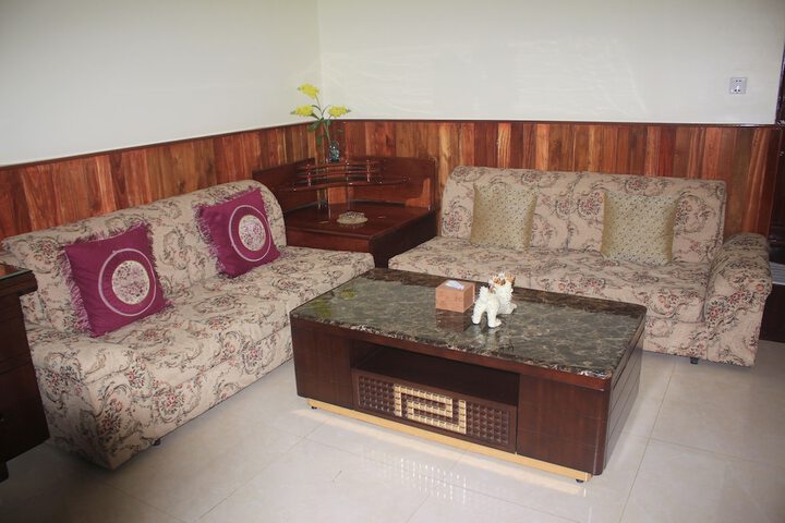 Room 43 of 63