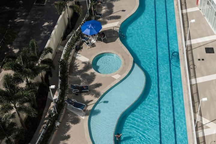 Pool 24 of 41