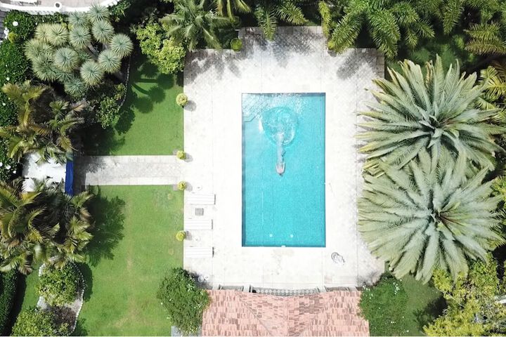 Pool 33 of 45
