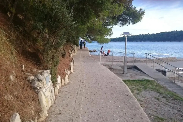 Beach 12 of 18