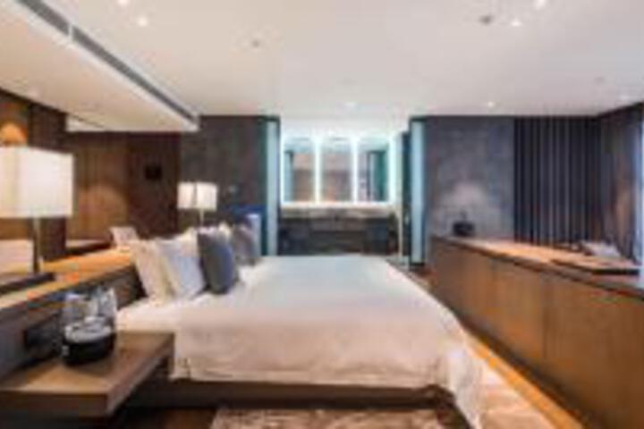 Room 21 of 23