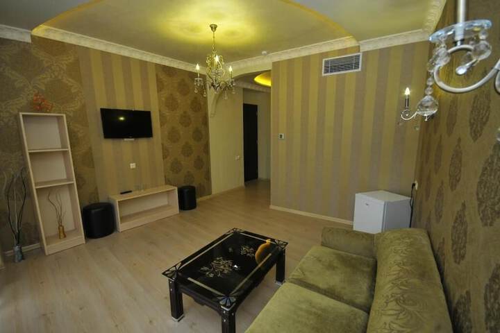 Room 22 of 34