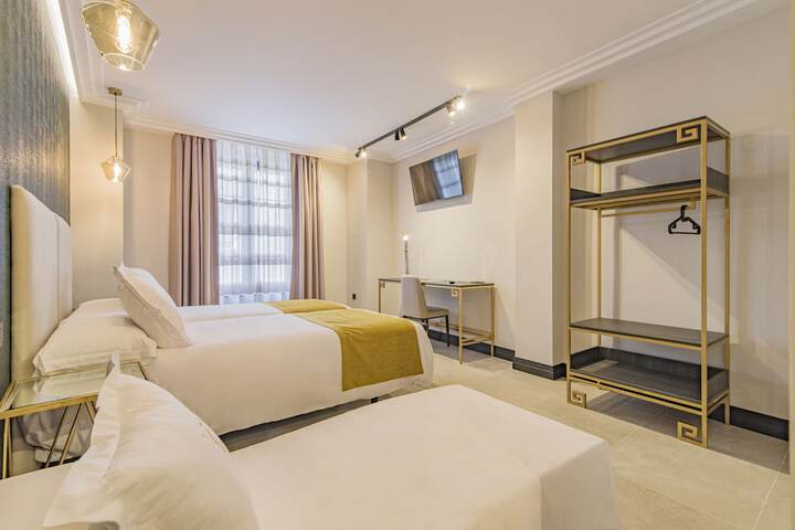 Room 8 of 57