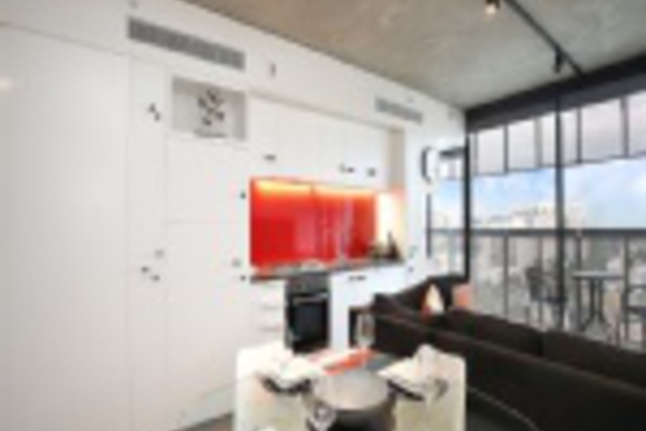 Room 73 of 168