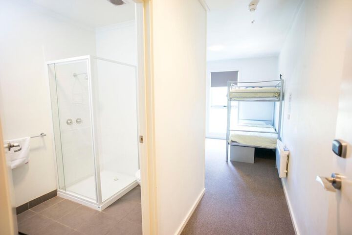 Room 11 of 71