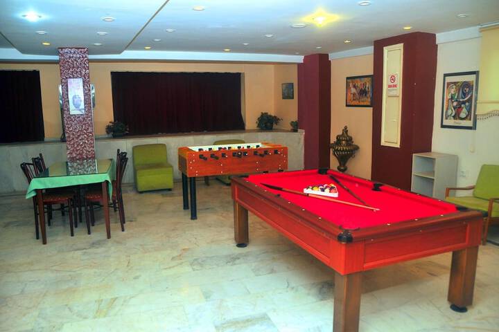 Game room