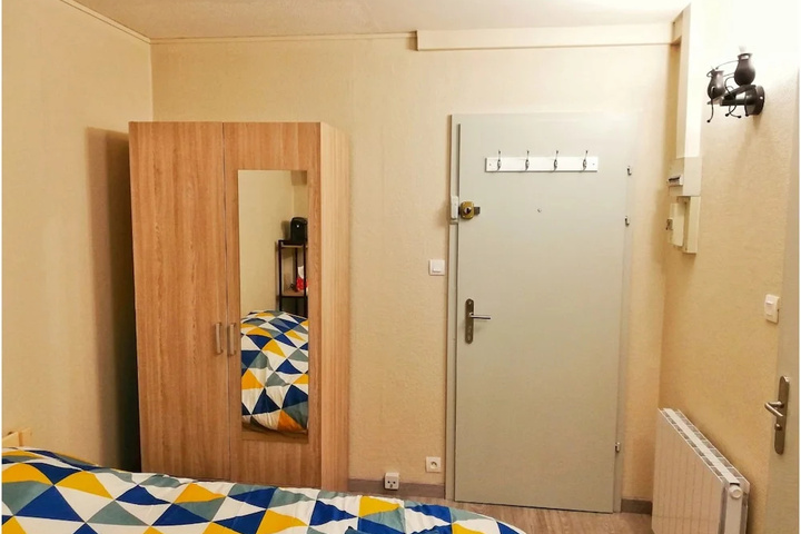 Room 3 of 12