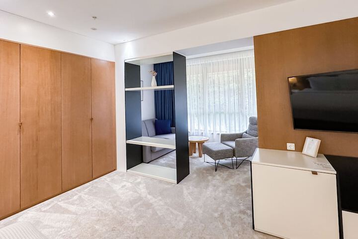 Room 79 of 150