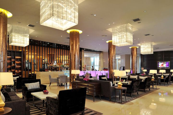 Guest Lobby