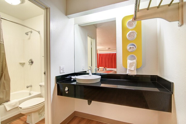 Clean Restrooms