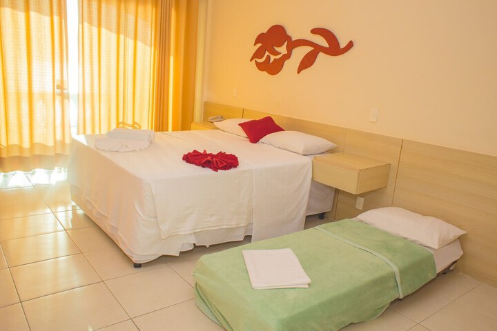 Room 9 of 39