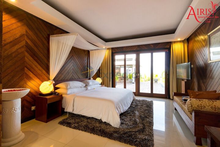 Room 8 of 39
