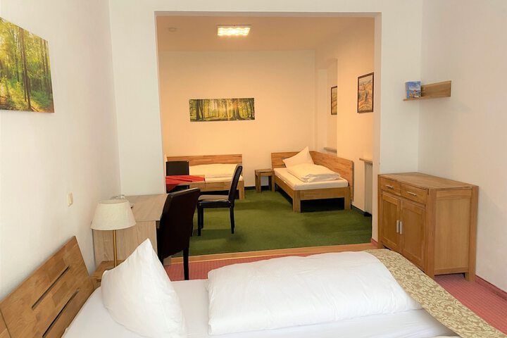 Room 26 of 45