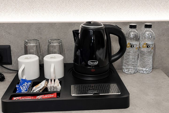 Breakfast/Coffee Service 5 of 18