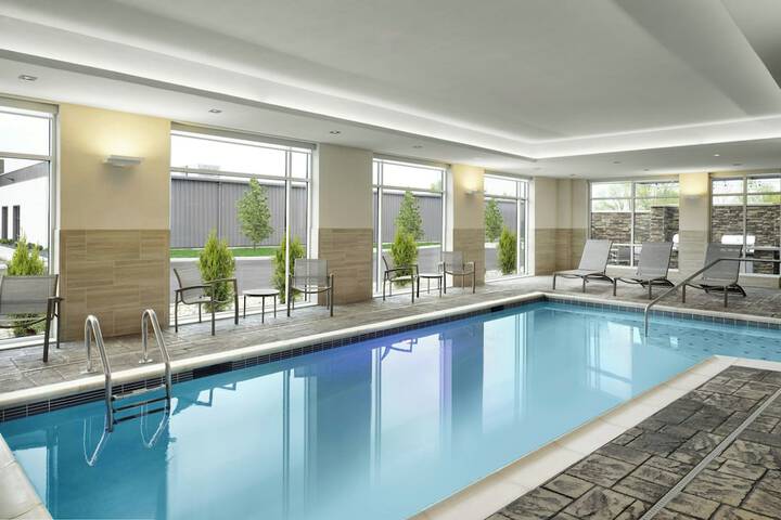 Pool 14 of 22