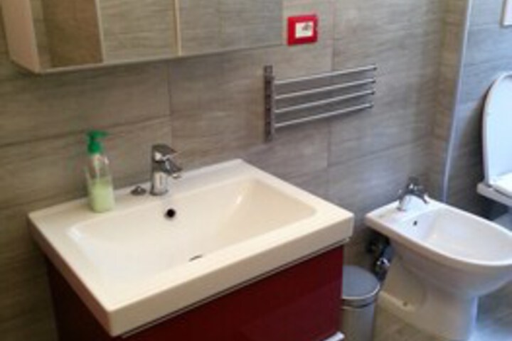 Room 2 of 13