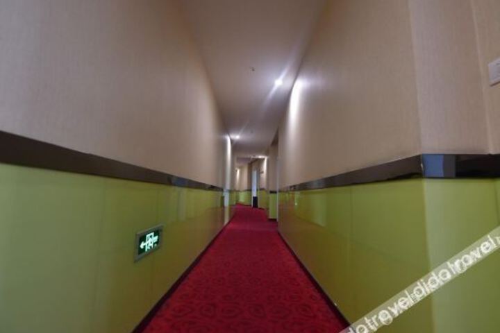 Hotel Interior 22 of 28