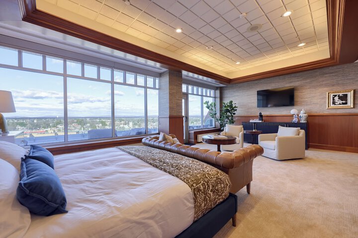 Room 51 of 81
