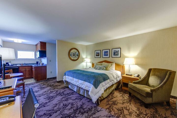 1 King Bed (18 of 26)