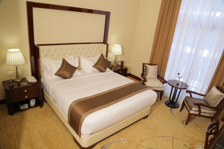 Room 21 of 71
