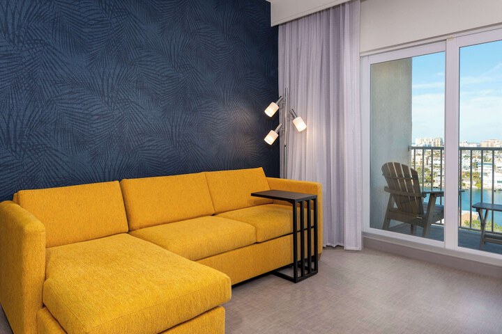 Room 22 of 68