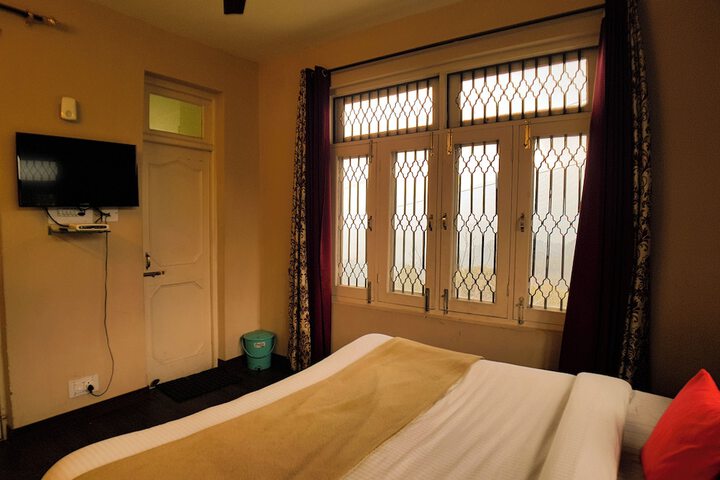 Room 14 of 81