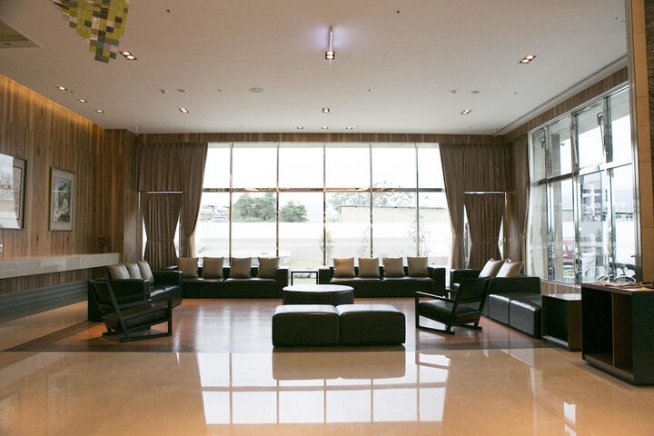Hotel Interior 7 of 49