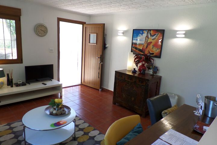 Room 6 of 66