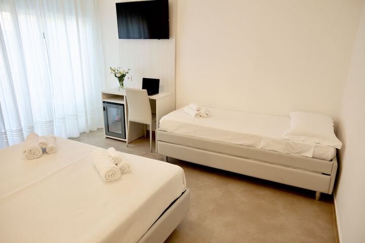 Room 42 of 124