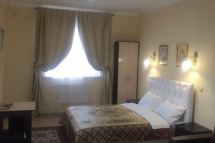 Room 19 of 47