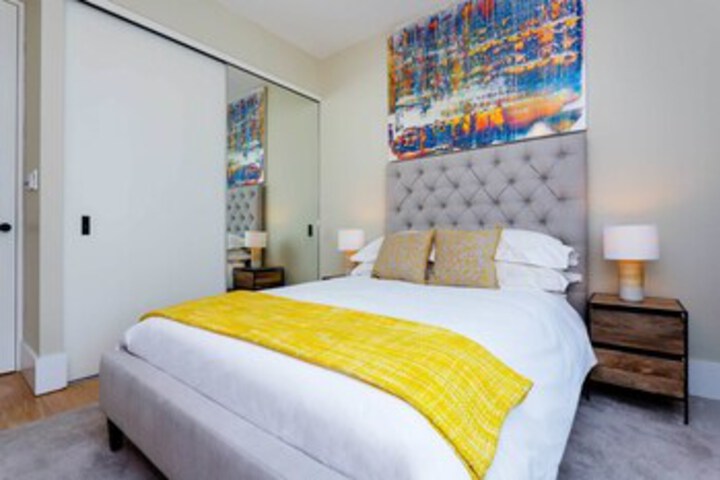 Room 16 of 26