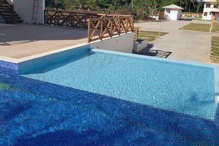 Pool 12 of 30